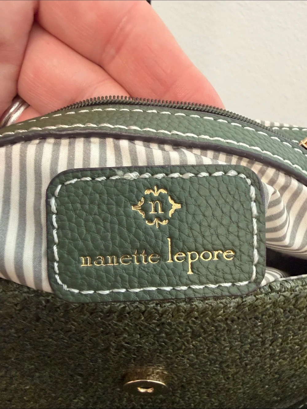 Nanette Lepore | Olive Green Straw Shoulder Bag w/ Flower Accent - Picture 11 of 12